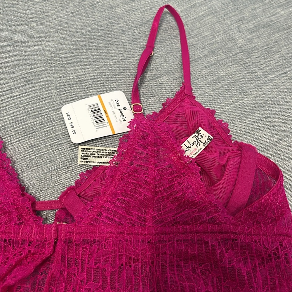 NWT-Free People Alyssa Fuchsia Lace Underwire Bralette - Picture 10 of 10